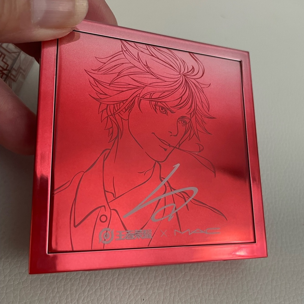 MAC X Honor of Kings BAI eye palette - Picture 5 of 5